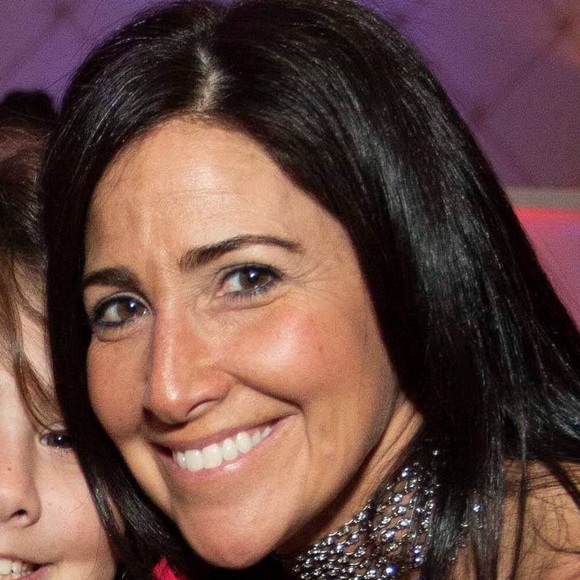 Meet your Posher, Erica - Picture 1 of 1